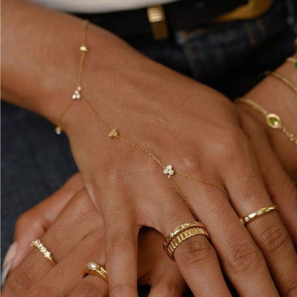 Delicate Gold Flower Hand Chain Bracelet